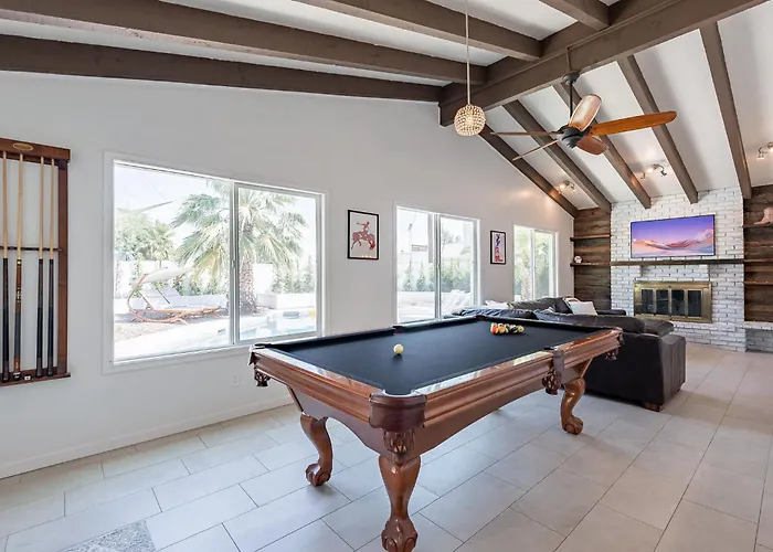 4 Bedroom Retreat Pool Putt Putt Pool Table Grill * Tempe